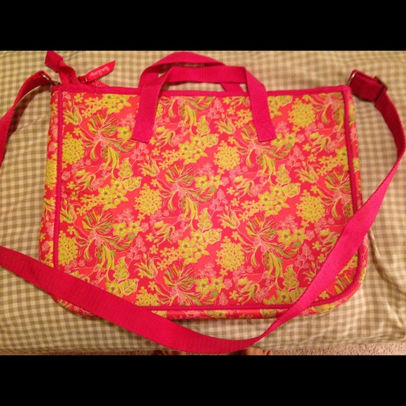 Lilly Pulitzer laptop case...perfect condition!