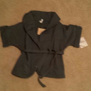 Short sleeve sweater jacket