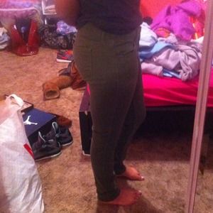 🌸PRICE CUT🌸 Green Skinny Jeans