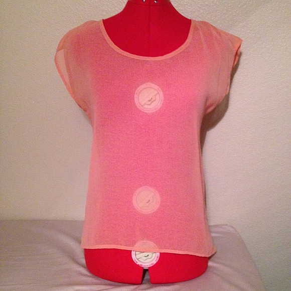 Foreign Exchange Salmon Sheer Lace Top NWOT - Picture 7 of 8