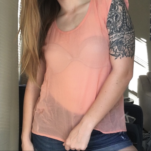 Foreign Exchange Salmon Sheer Lace Top NWOT - Picture 3 of 8
