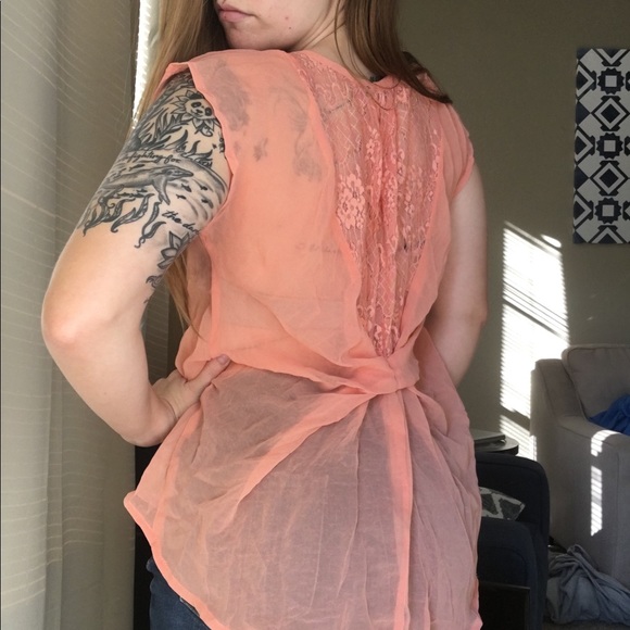 Foreign Exchange Salmon Sheer Lace Top NWOT - Picture 2 of 8