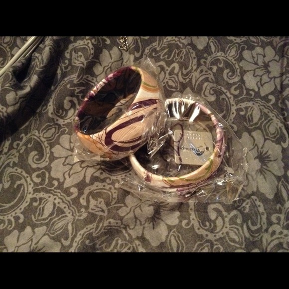 Bangles
