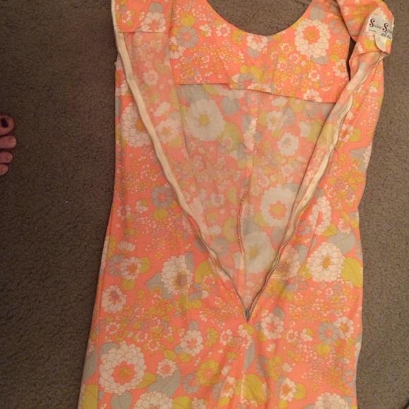 Vintage 1950's dress, floral - Picture 3 of 4