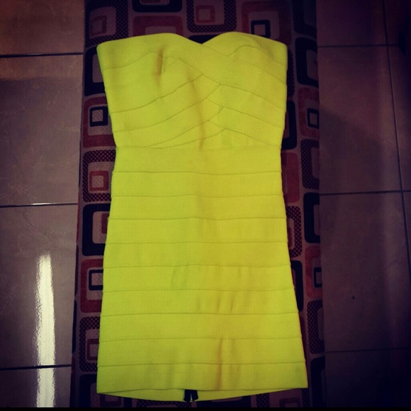Bright lime grn/yellow bandage dress
