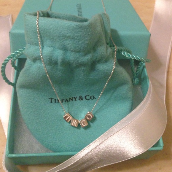 Tiffany necklace. 100% authentic!