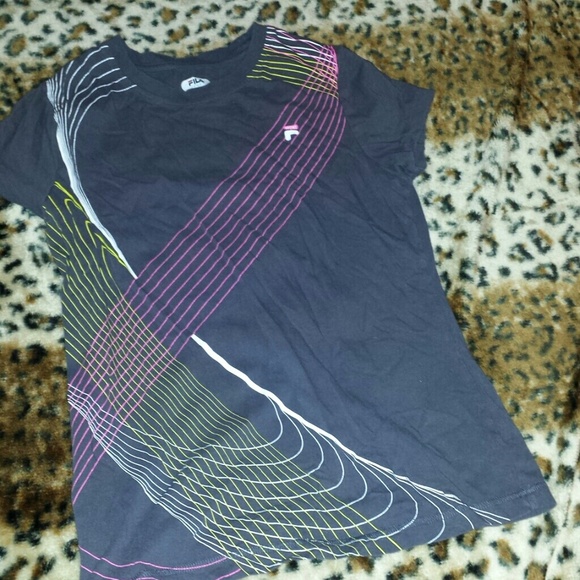 * bundle @kris81 Gray T shirt *
