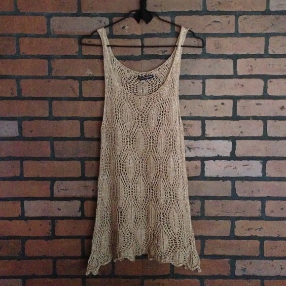 🚫SOLD🚫 Brandy Melville crochet knit tank