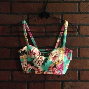 🚫SOLD🚫 Brandy Melville chiyo bralette