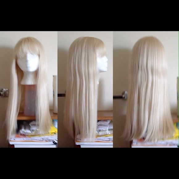 Long blond wig
