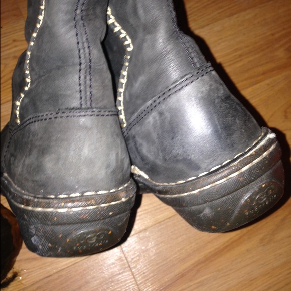 😲sold😲uggs - Picture 3 of 4