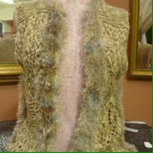 2 different tread and design knitting vest .