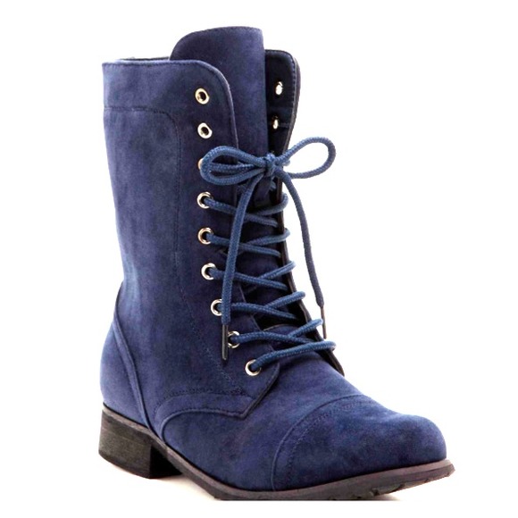 Navy combat boot