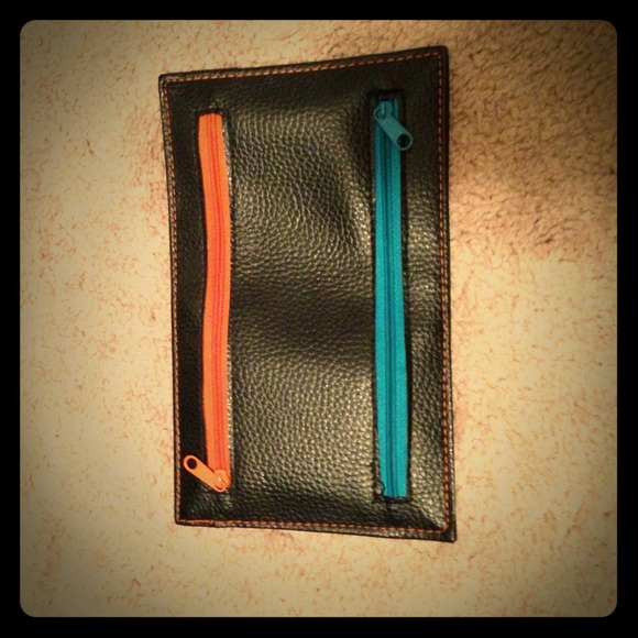 Purse organizer