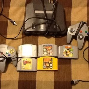 Nintendo 64 console and game lot