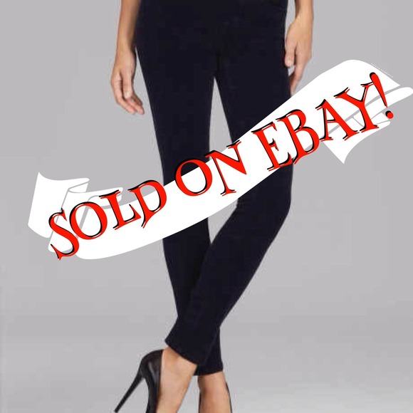 📌REDUCED📌 J Brand Skinny Black Corduroy size 27