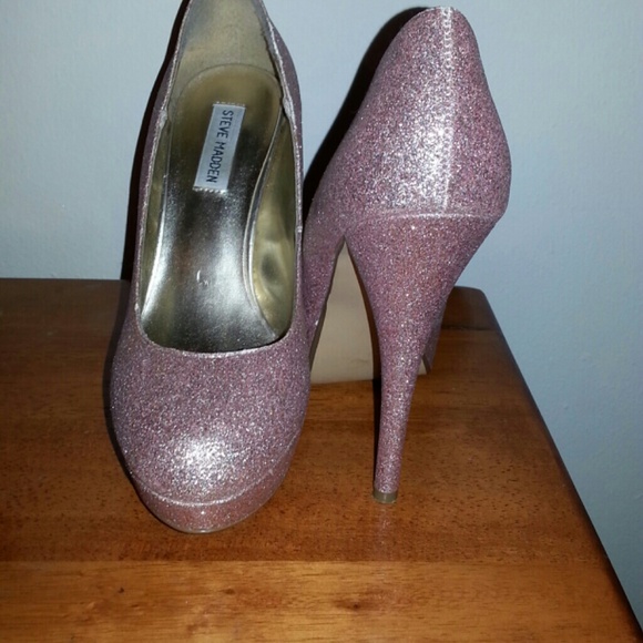 Pink glitter platform pumps