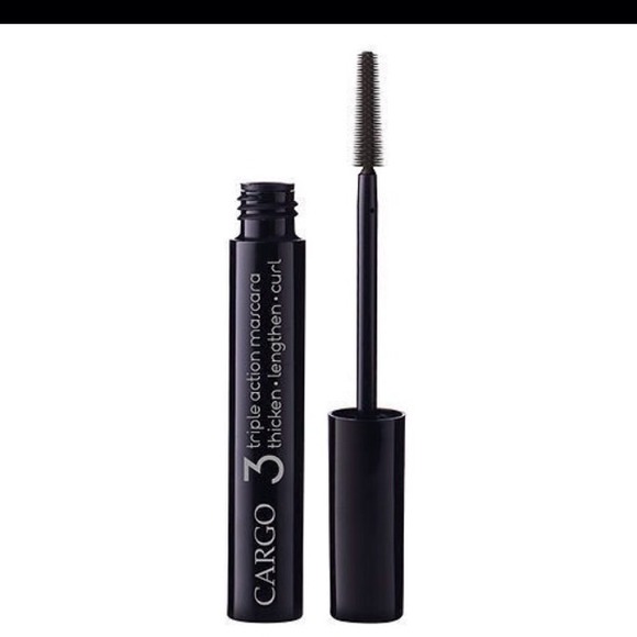 Cargo mascara black new no box