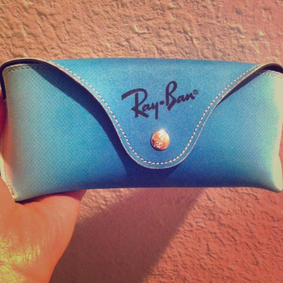 Ray bans sunglasses case
