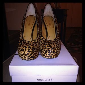 🚫SOLD🚫 Leopard Nine West Platforms