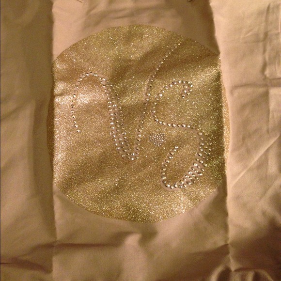 Victoria's Secret tote!