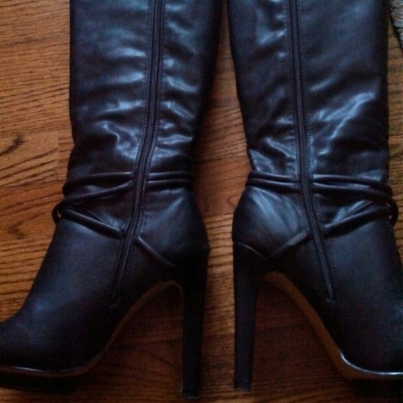 Extra pics of boots