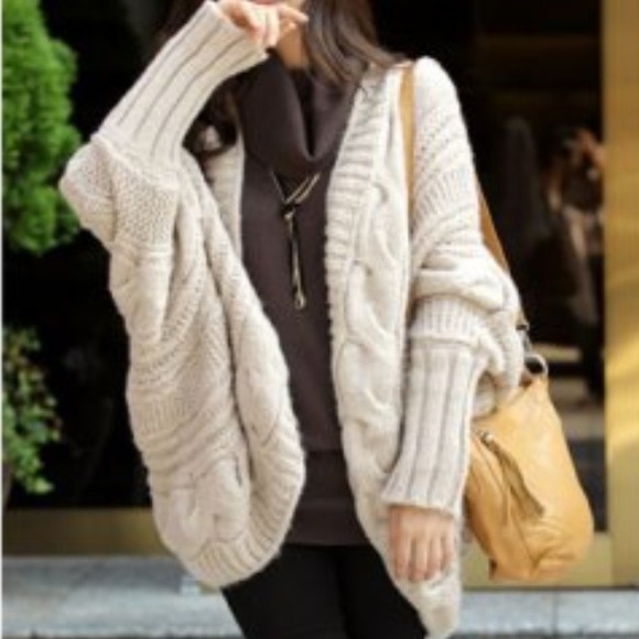 Open front long sleeve knitted cardigan :)