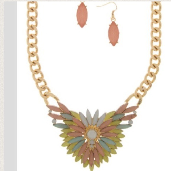 PRICE FIRM 🌹Necklace