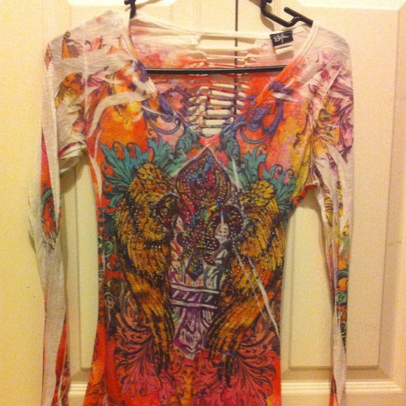 Long sleeve V neck