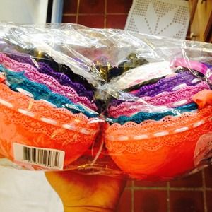 38B Brand New bras !