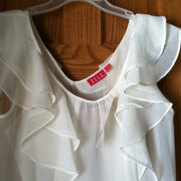 Top - Picture 2 of 4