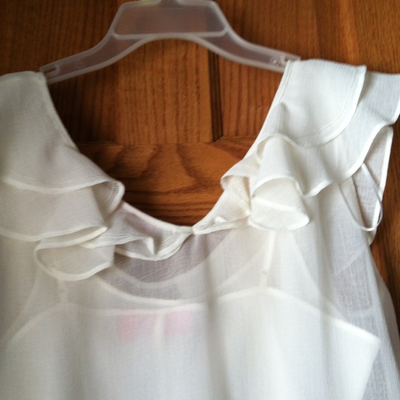 Top - Picture 3 of 4