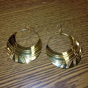 💥 SOLD 💥 Earrings