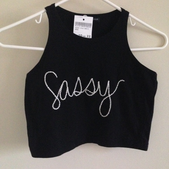 🌻SOLD🌻Brandy Melville Sassy Cropped Tank