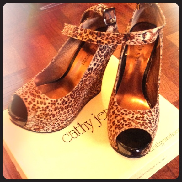 Leopard Print wedges