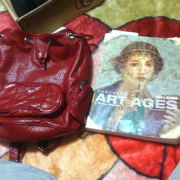 Red bag - Picture 4 of 4