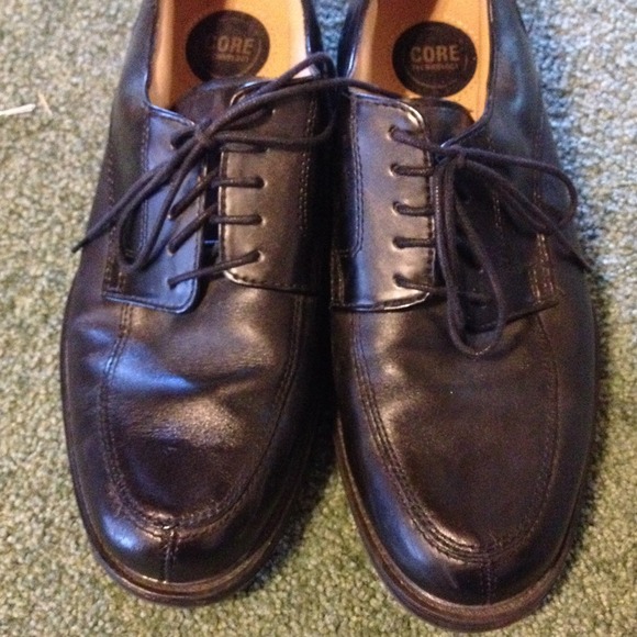 Croft & barrow men's dress shoes size 8