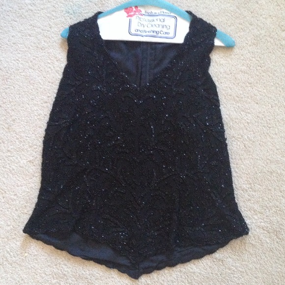 JKARA New York sleeveless beaded lack top XL