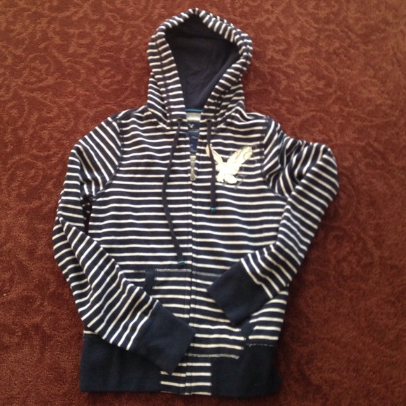 American Eagle hooded zip up