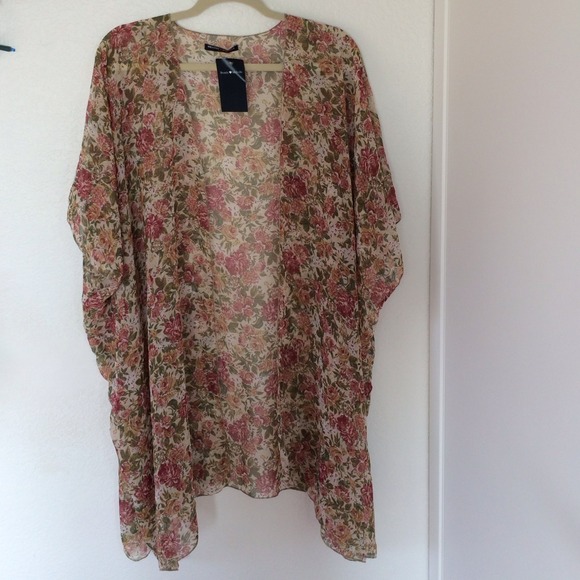Brandy Melville Kimono