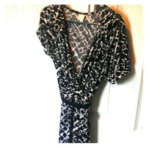 Black and white pattern dress