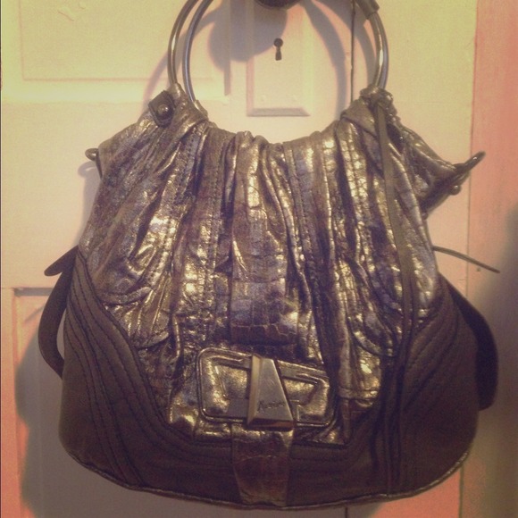 Guess by Marciano