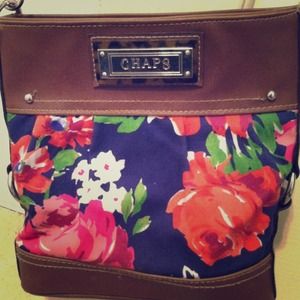 Floral/leather crossbody bag🌸🍀