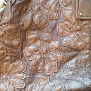 Very Large Bronze Big Buddha Hibiscus Shopper