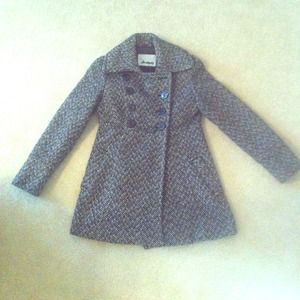 BLK/WHT guess Los Angeles coat ☀REDUCED PRICE!!!☀