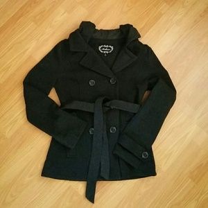 Dark grey jacket w hood