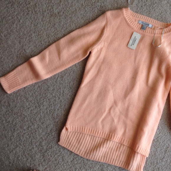 Brand New Peach Sweater