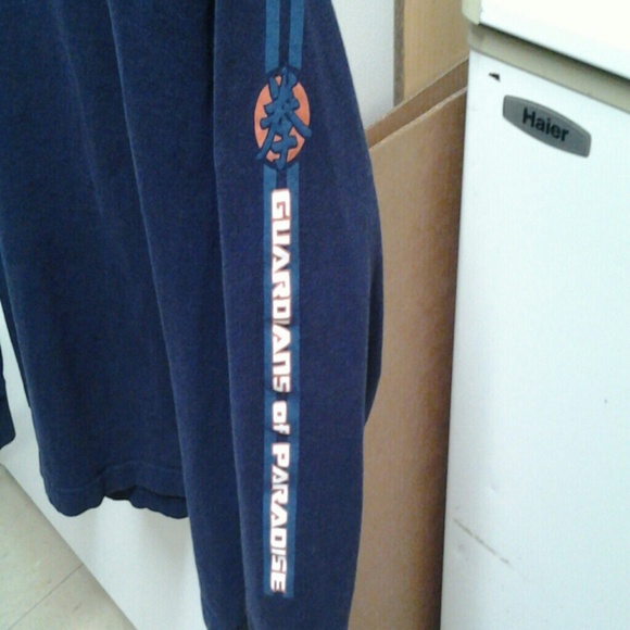 Tshirt - Picture 2 of 4