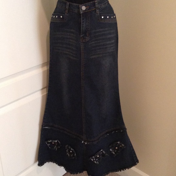 Denim - ❣❣Awesome skirt with cute details