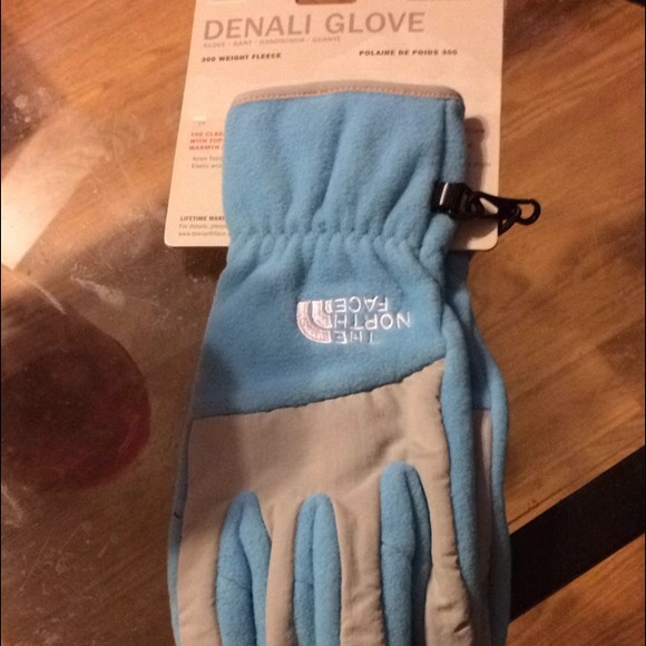 NWT The North Face Denali gloves